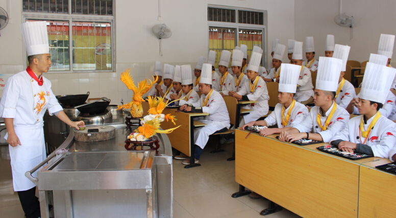 广西华南烹饪学校