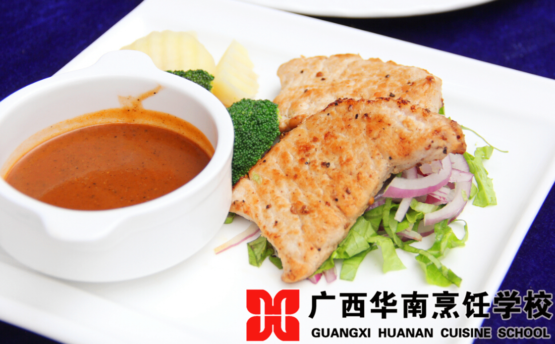广西华南烹饪学校